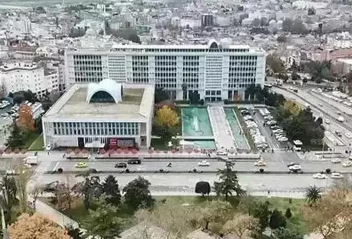 İBB'ye yönelik 'Yolsuzluk' davasında duruşma yarına ertelendi