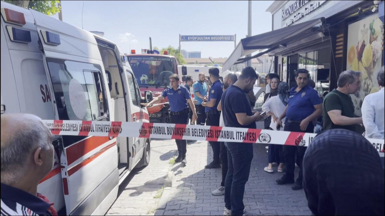 Eyüpsultan'da pastanede gaz kaçağı: 5 çalışan tedaviye alındı