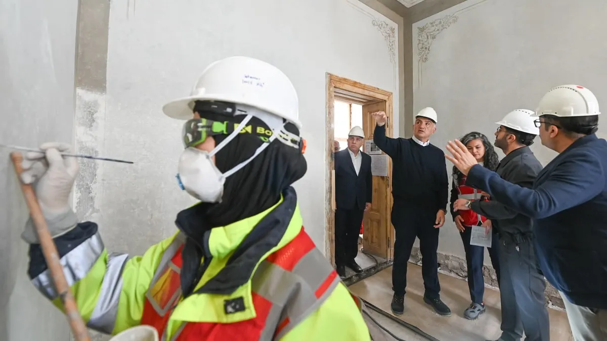 Bakan Ersoy ilk kez paylaştı: Tarihi Sirkeci Garı, Yaşayan Kültür Adası’na dönüşecek
