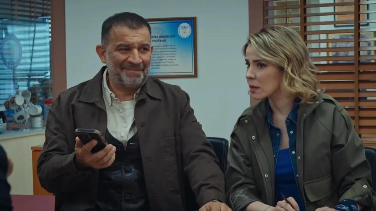 Arka Sokaklar 750. bölüm full izleme linki: Arka Sokaklar 751. bölüm fragmanı izle Kanal D
