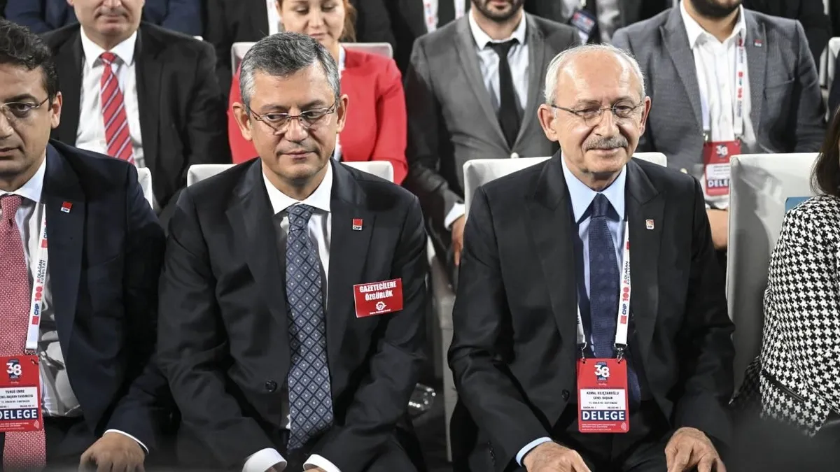 Son dakika haberleri... Kılıçdaroğlu ve Özgür Özel telefonda görüştü
