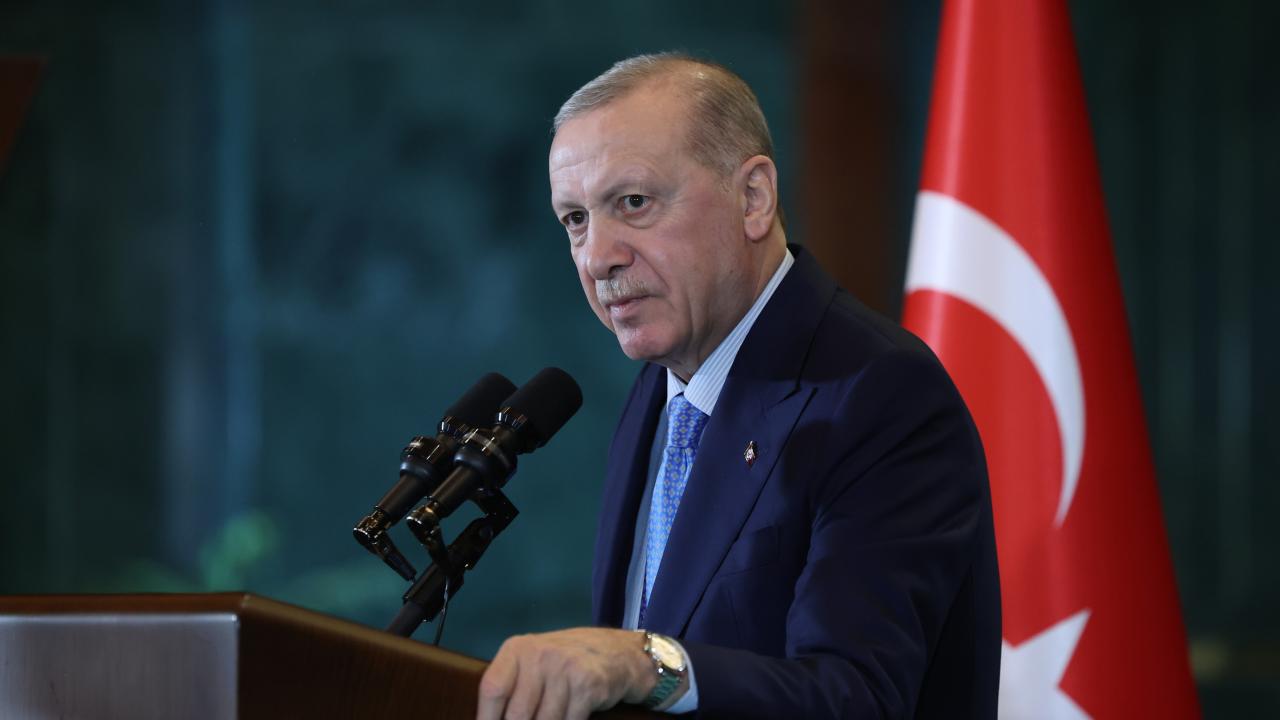 Cumhurbaşkanı Erdoğan Türkiye Kupası'nı kazanan Trabzonspor'u tebrik etti