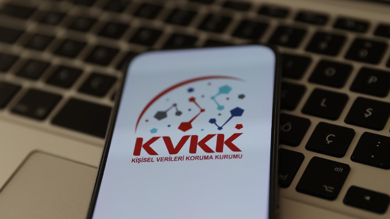 Kişisel verileri hukuka aykırı elde ederek tazminat vaat edenlere ağır yaptırım geliyor