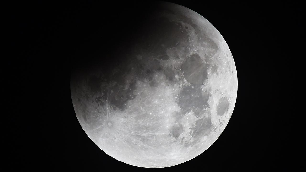 NASA ay üssü planları için yaklaşık 600 milyon dolarlık yeni sözleşme imzaladı