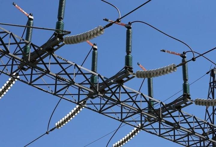 Cezayir'de sıcak hava elektrik tüketiminde rekor getirdi! Talep 21 bin 870 megavata ulaştı