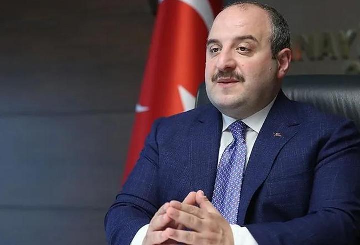 Mustafa Varank'tan Hüseyin Çelik'e: "Nasıl bir FETÖ postacısı olduğunu biliyoruz"