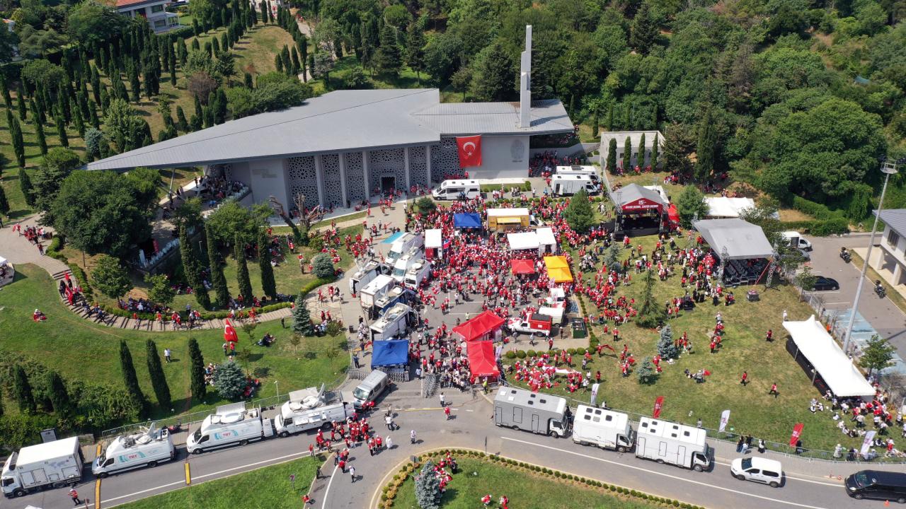15 Temmuz Şehitler Makamı ile Hafıza 15 Temmuz Müzesi'ne yoğun ilgi