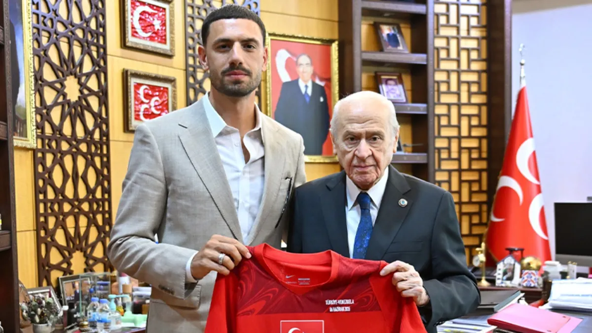 MHP Genel Başkanı Devlet Bahçeli, Merih Demiral'ı kabul etti!