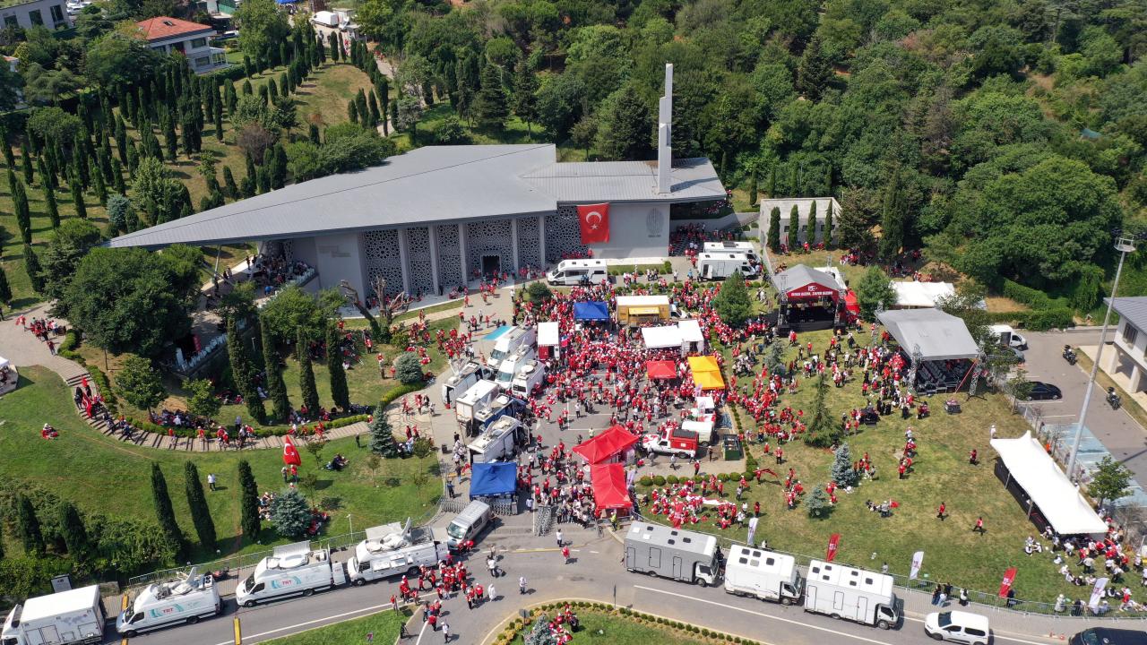 15 Temmuz Şehitler Makamı ve Hafıza 15 Temmuz Müzesine ziyaretçi akını