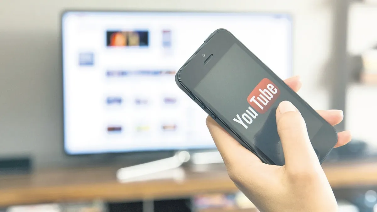 YouTube yasak dinlemiyor