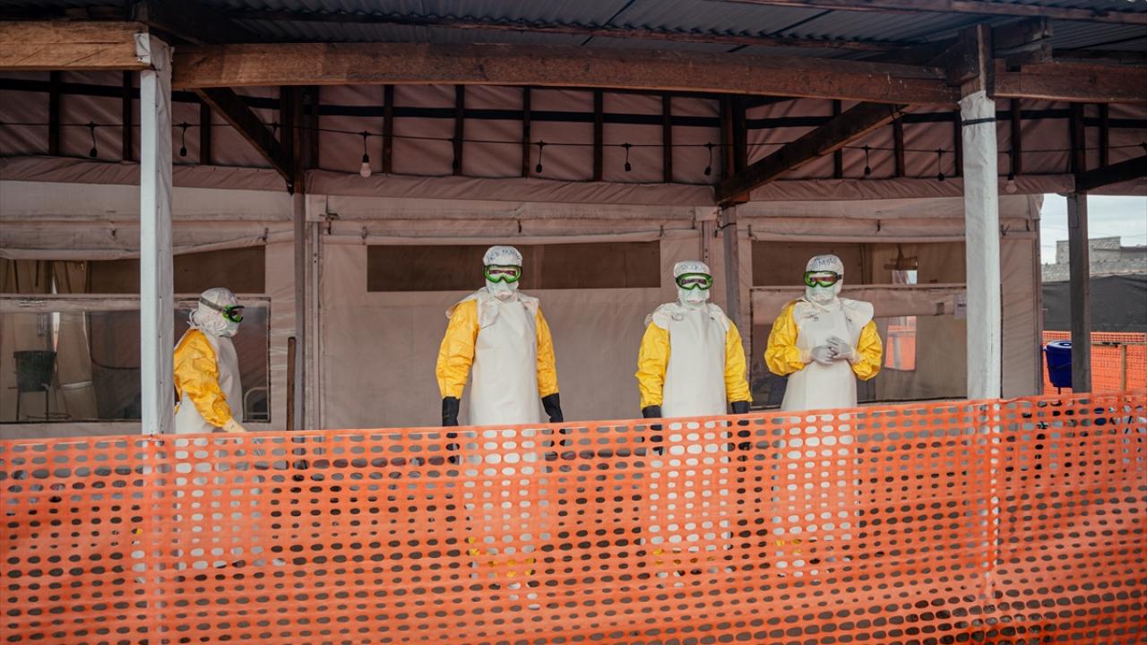 Uganda'nın Ebola'dan arındırılmış ülke ilan edilmesi için gözlem süreci başlıyor
