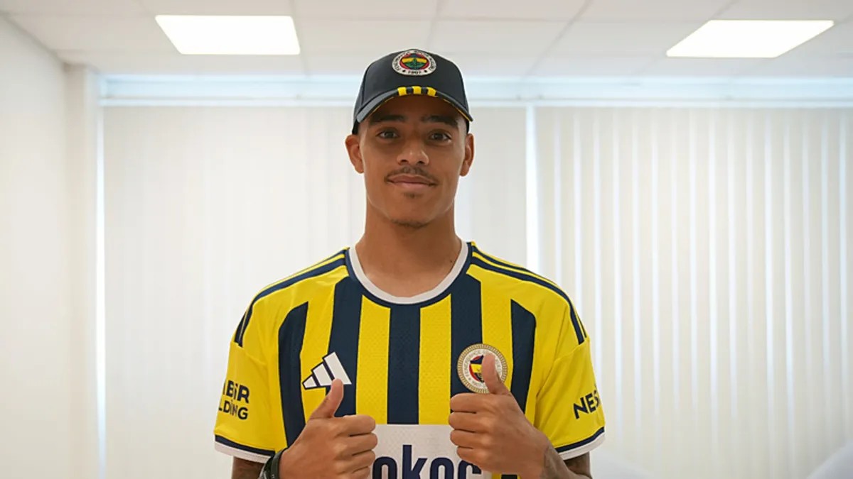 Son dakika haberi: Fenerbahçe'nin yeni yıldızı Mason Greenwood, İstanbul'da! İşte ilk sözleri
