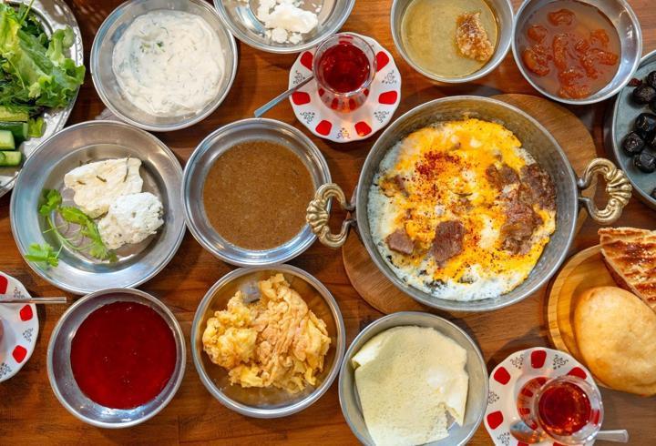 Van'ın gastronomi mirası Kültür Yolu Festivali'nde yaşatılıyor