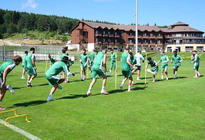 Bursaspor, Topuk Yaylası'nda çalışmalarına devam ediyor