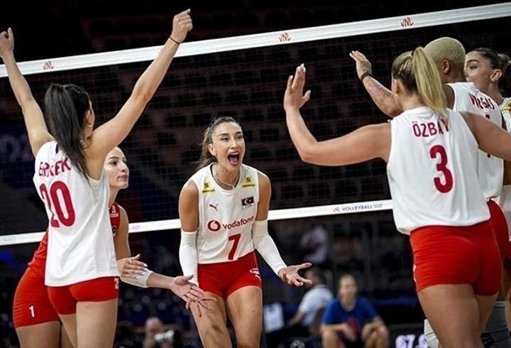FİLENİN SULTANLARI MAÇI NE ZAMAN? VNL Milletler Ligi Filenin Sultanları çeyrek final maçı ne zaman? Türkiye Kanada maçı hangi gün, saat kaçta?
