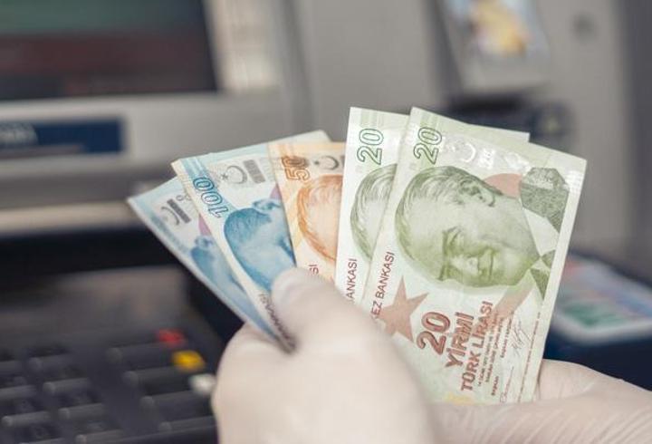 YKS'de başarılı gençlere enerji bursu