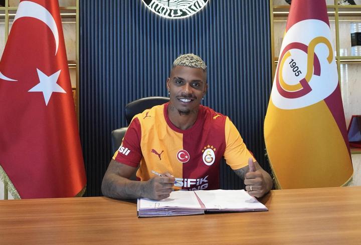 Galatasaray, Mario Lemina'nın sözleşmesini resmen uzattı