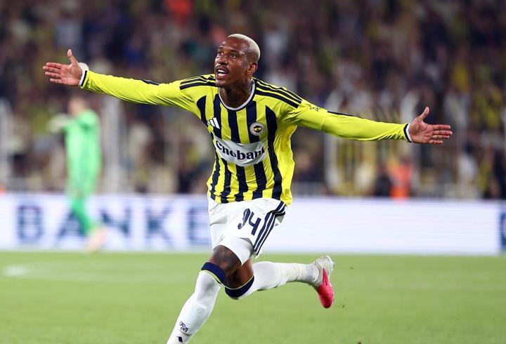 Fenerbahçe, Avrupa kupalarında 3 maç sonra Kadıköy'de galibiyete uzandı