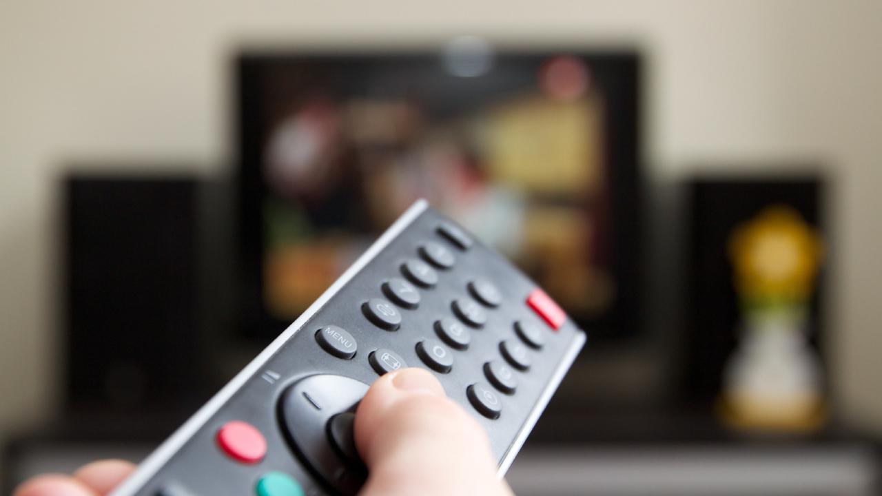 Gençlerin günlük televizyon izleme süresi azaldı
