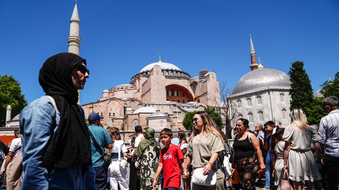 Ayasofya'yı 30 milyondan fazla kişi ziyaret etti