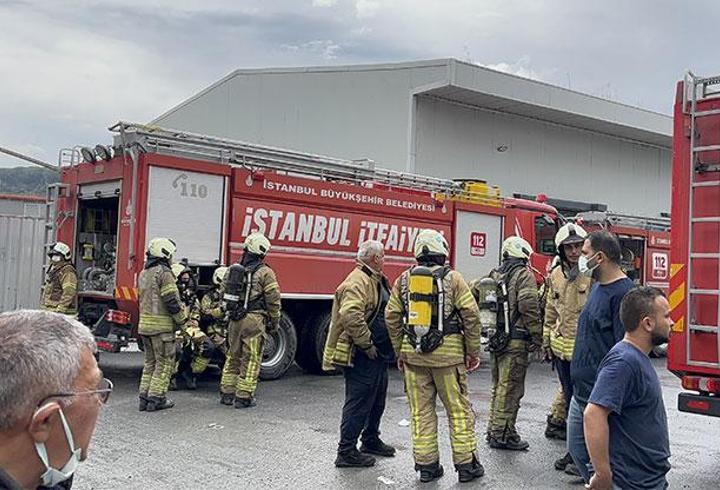 Eyüpsultan'da fabrikada kimyasal tepkime! Çalışanlar tahliye edildi