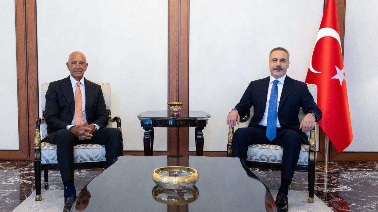 Dışişleri Bakanı Fidan, Tom Barrack'ı kabul etti