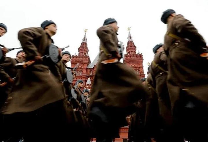1 Ağustos'ta yürürlüğe girecek! Putin'den kritik askeri hamle