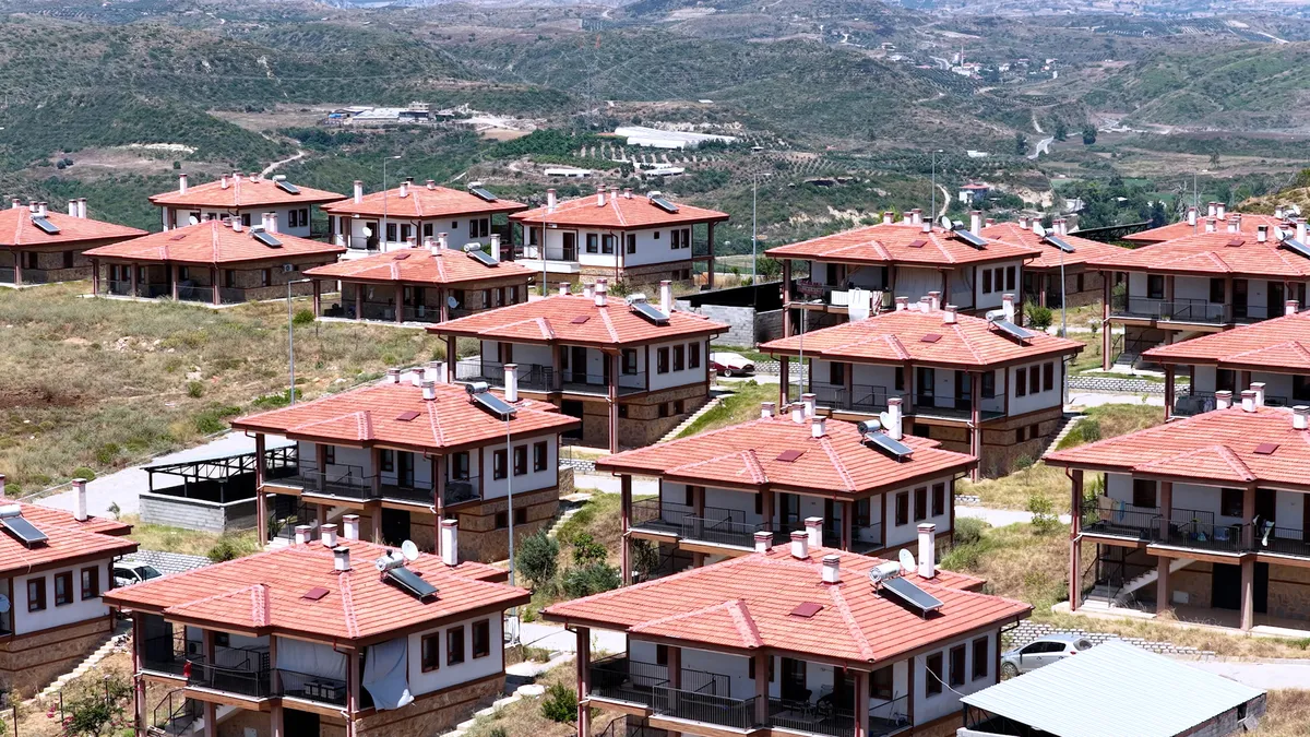 Yangının üzerinden 5 yıl geçti! Bakan Kurum'dan Malatya paylaşımı: Yaptığımız yuvalarda huzur var