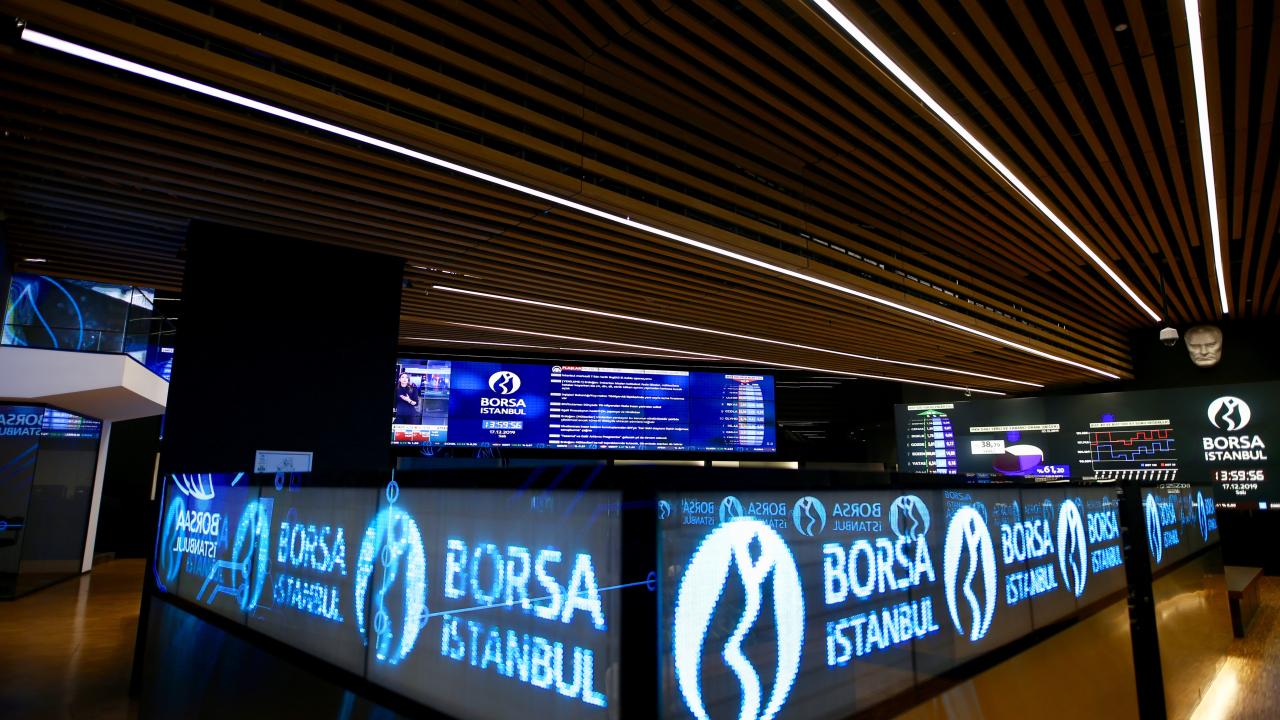Borsa güne 13.786,47 puandan başladı