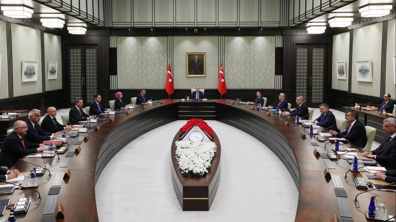Kabine kritik başlıklarla toplanıyor: Terörsüz Türkiye, ekonomi ve bölgesel gelişmeler