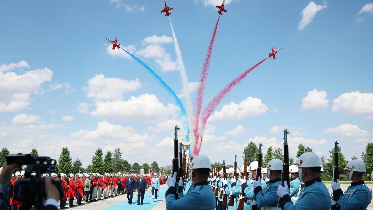 NATO'dan 'Türk Yıldızları' paylaşımı