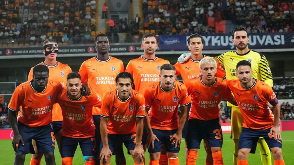 CANLI | UEFA Konferans Ligi’nde Inter Turku - Başakşehir rövanş maçı!