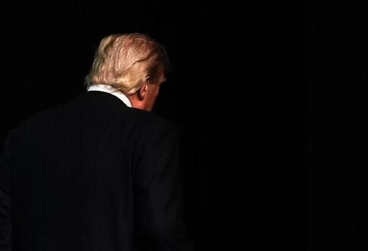 Trump'ın canını sıkacak anket! Üçte ikisi onay vermedi