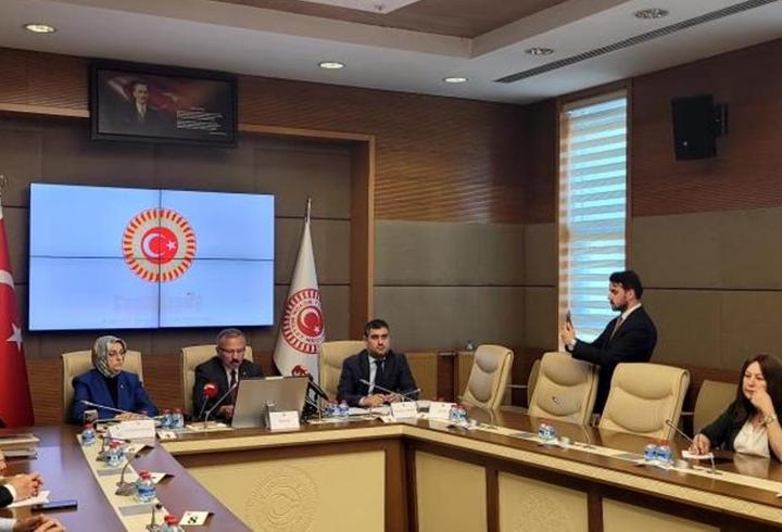 Öğrencilerden "Okullarda akıllı telefon yasaklansın" talebi