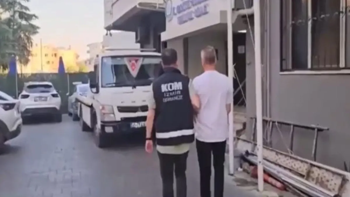 İzmir’de Daltonlar ve Sercan Sayal örgütlerine operasyon! Silahlı paylaşımlara 5 gözaltı