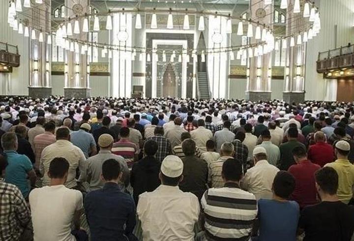 31 TEMMUZ CUMA HUTBESİ KONUSU VE PDF METNİ: Diyanet Cuma Hutbesini yayınladı: Helal Haram Duyarlılığı