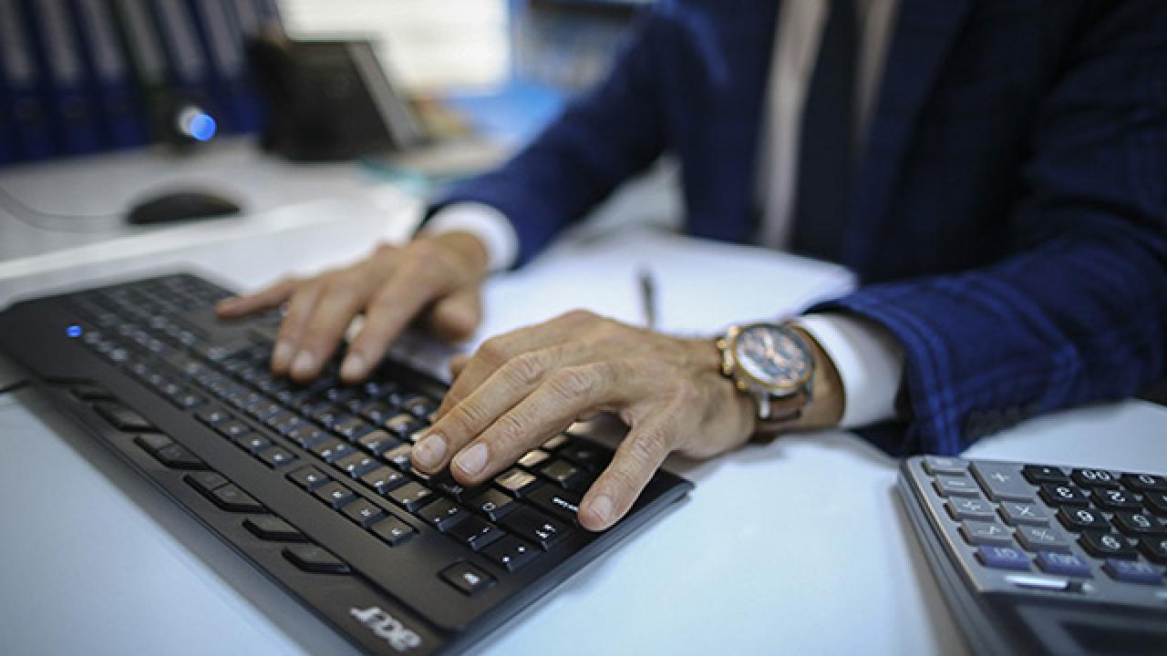 Ticaret Bakanlığı 14 bilişim personeli alacak
