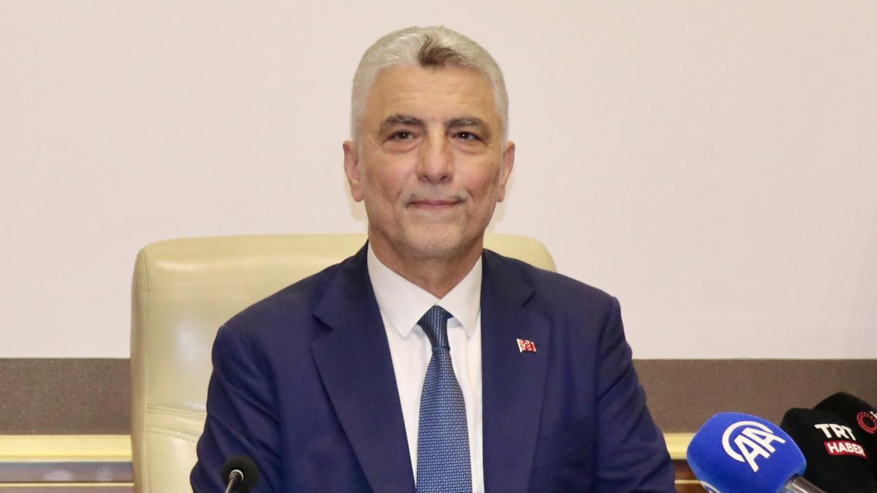 Bakan Bolat: Sarp Gümrük Kapısı, Asya ülkelerine açılan çok önemli bir geçiş koridoru