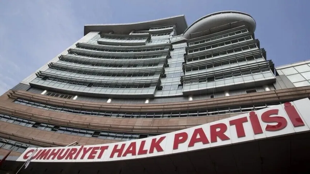 CHP’deki ‘Truva Atları’ disipline