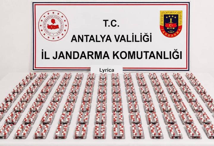 Döşemealtı’nda uyuşturucu operasyonu: 5 gözaltı