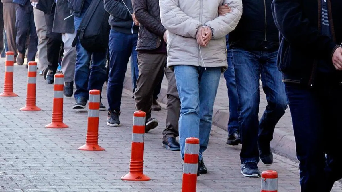 İstanbul'da iş insanlarının kabusu oldular: ‘Sokak hakkı’ adı altında haraç oyunu! 23 gözaltı