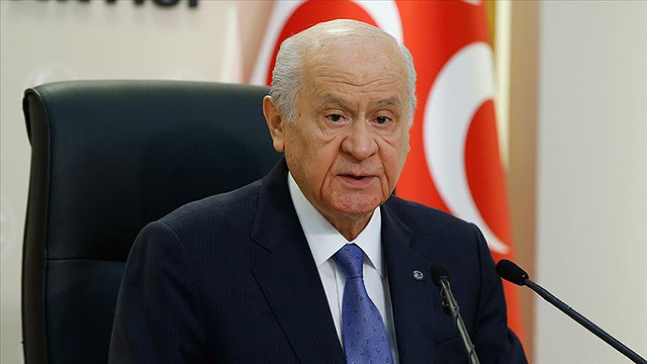 Bahçeli, Çerçeve Kanun Teklifini imzaladı