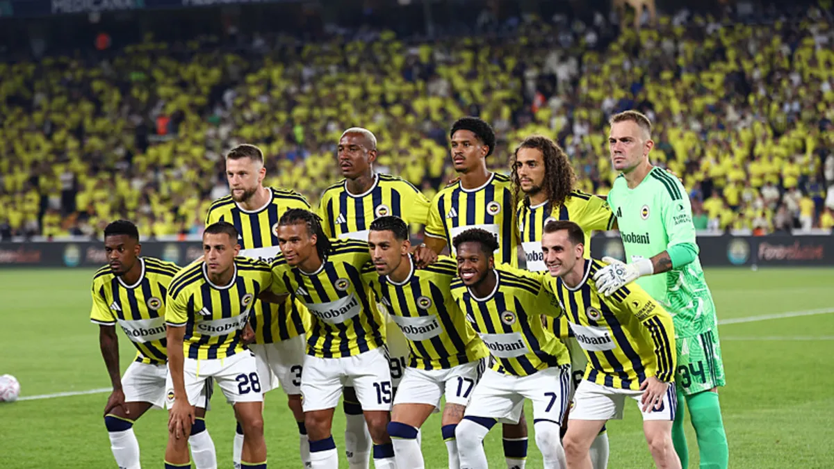 CANLI | UEFA Şampiyonlar Ligi’nde Fenerbahçe Sturm Graz maçı!