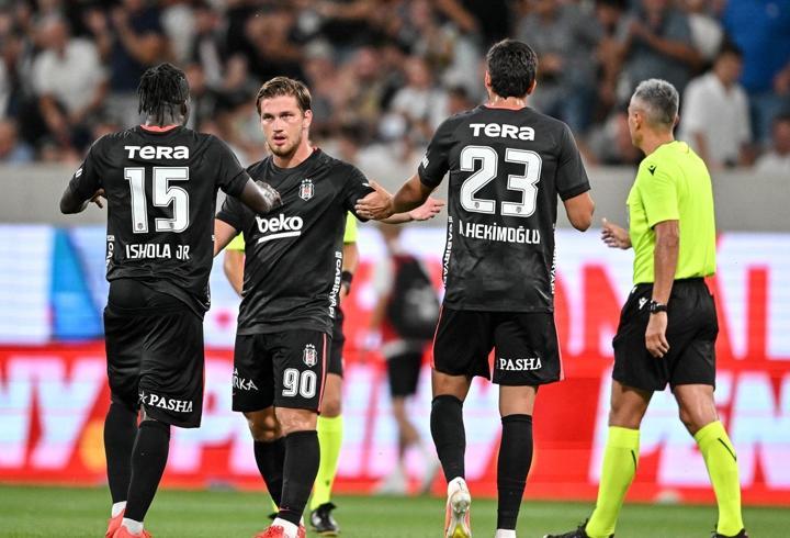 Beşiktaş, geçen seneden çok farklı! Cem Yılmaz, Hradec Kralove maçını değerlendirdi