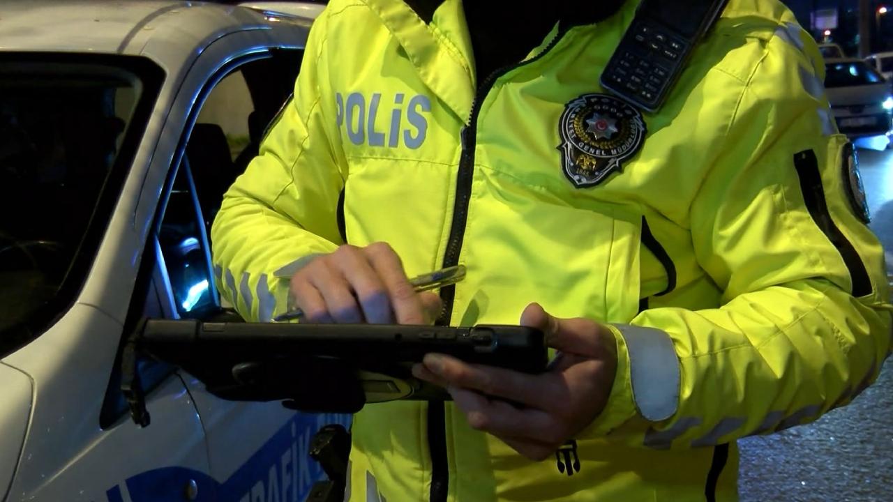 Alkolmetreyi üflemeyi reddeden sürücüye 350 bin lira ceza