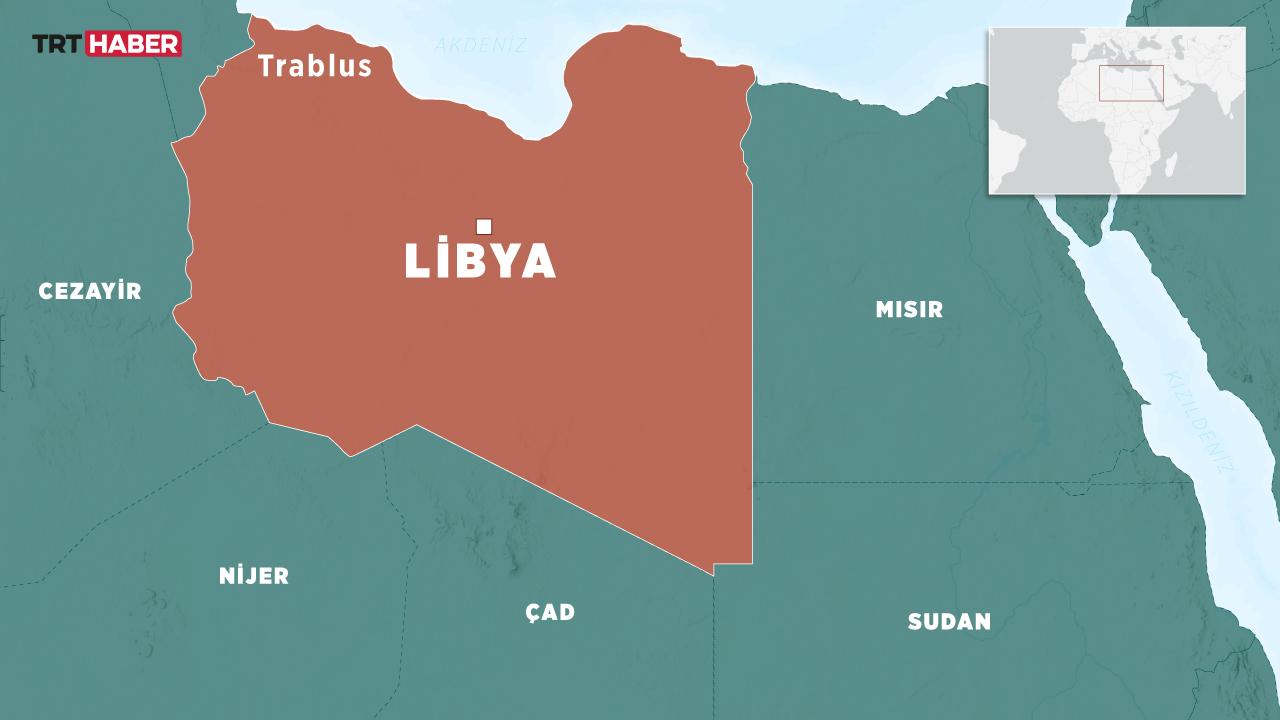 Libyada çevresinde silahlı grupların çatıştığı Zaviye petrol deposunda yangın çıktı