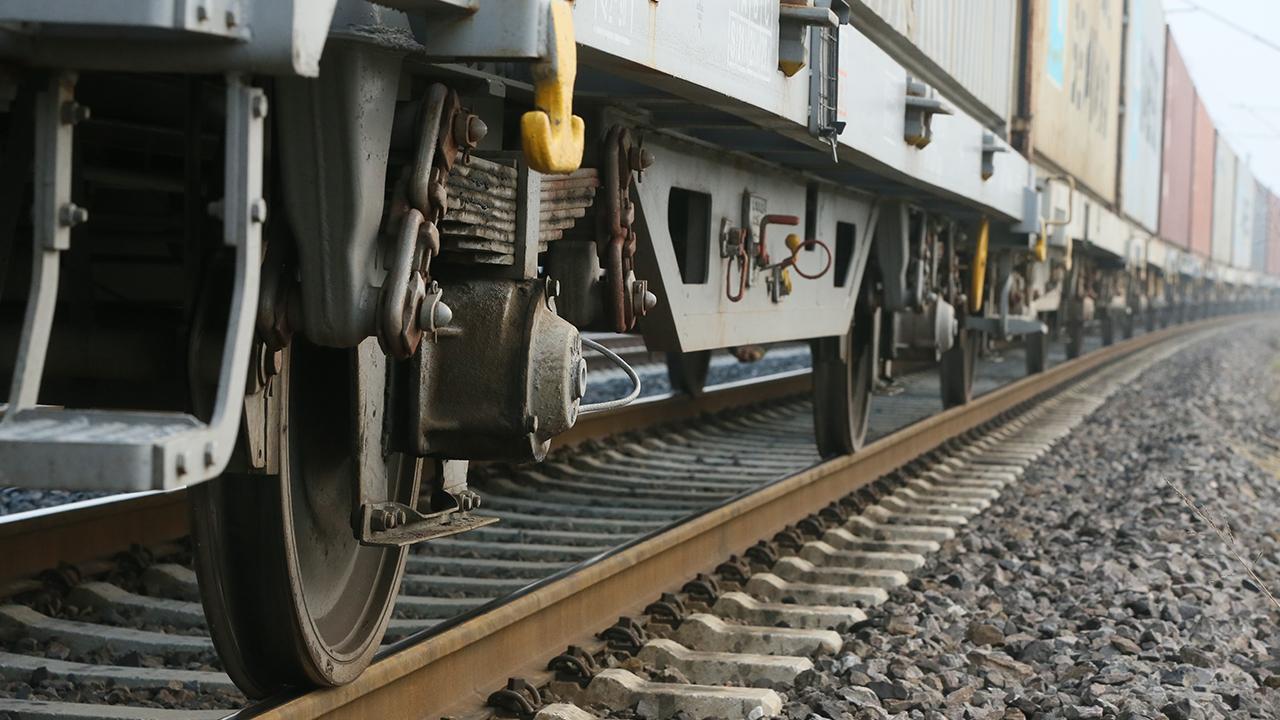 Belçika'da aşırı sıcaklar nedeniyle bazı tren seferleri iptal edildi