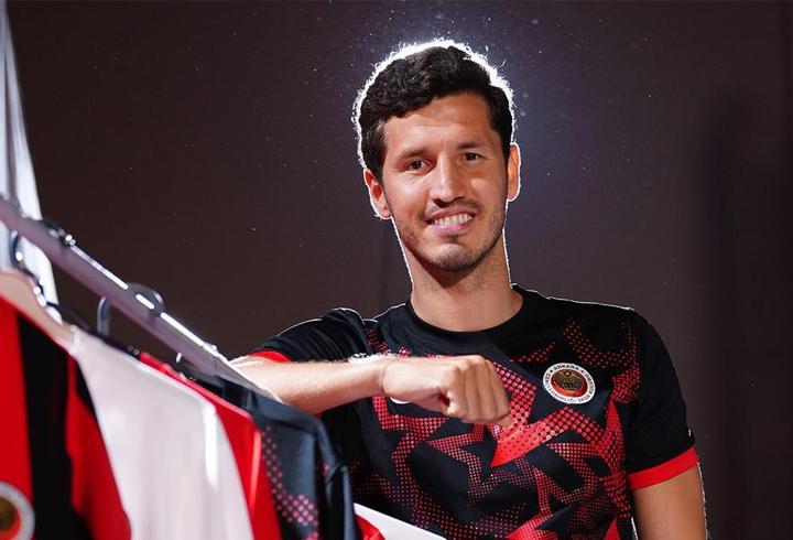 Gençlerbirliği, Beşiktaş'tan ayrılan Salih Uçan'ı transfer etti