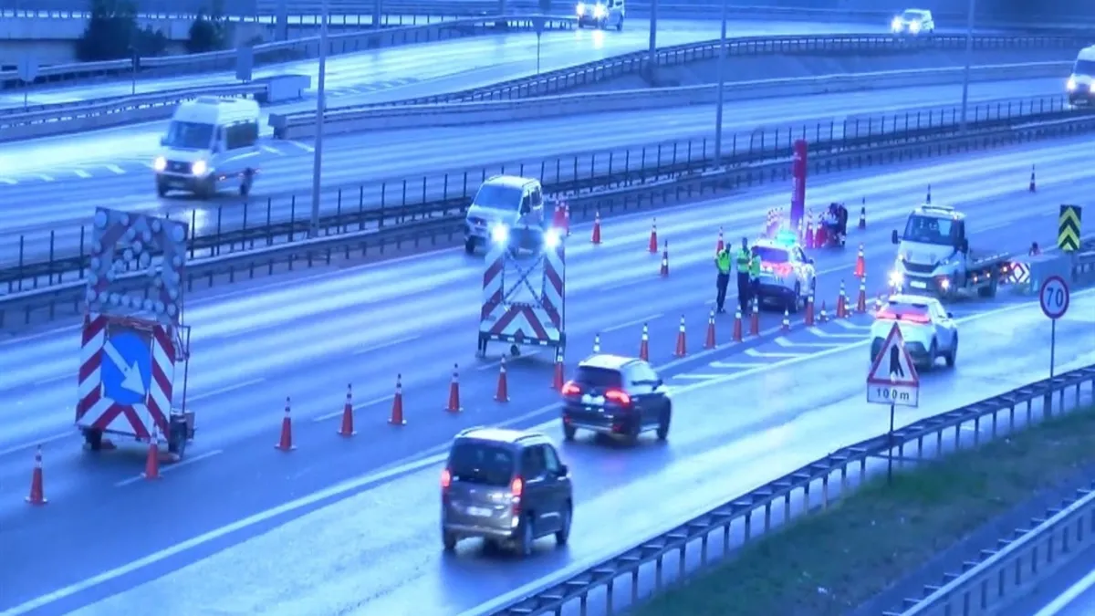 İstanbul'da bazı yollar trafiğe kapatıldı