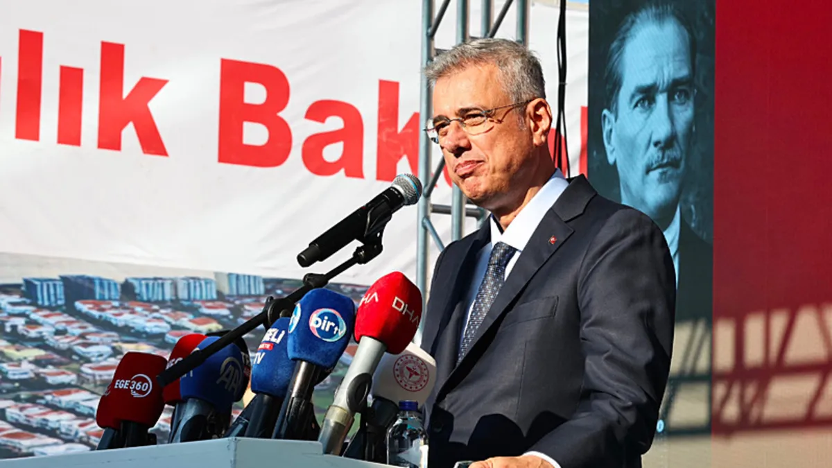 Bakan Memişoğlu'ndan İzmir'e bir müjde daha: İkinci şehir hastanesi geliyor
